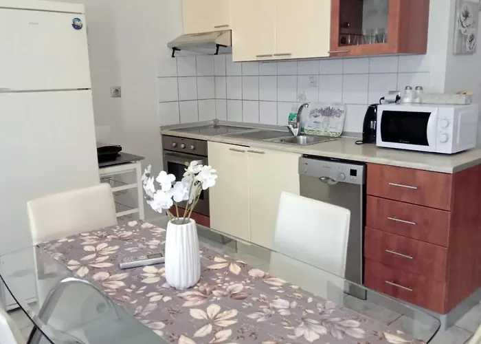 Apartman Litsa